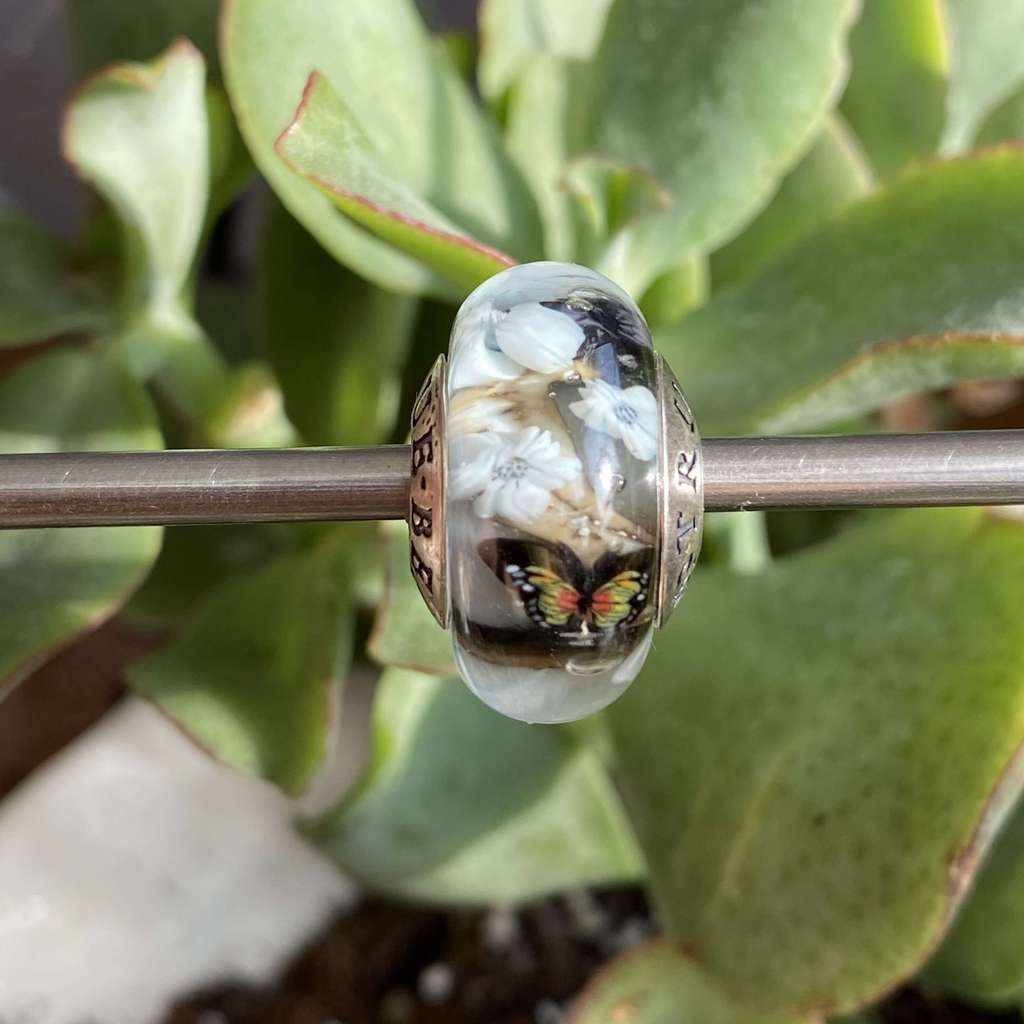 15 friday AQUARIUM bead