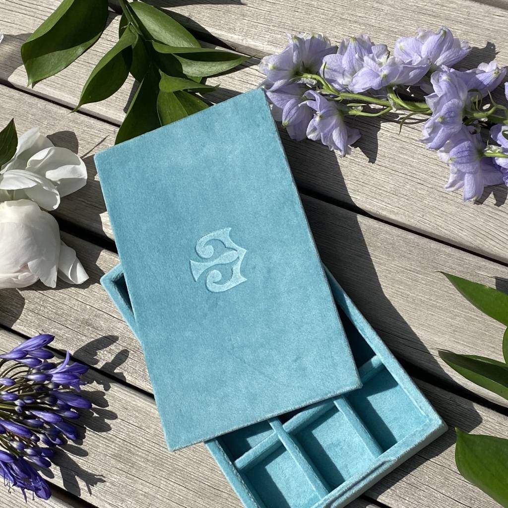 TYPE B Box WITH LID size Village