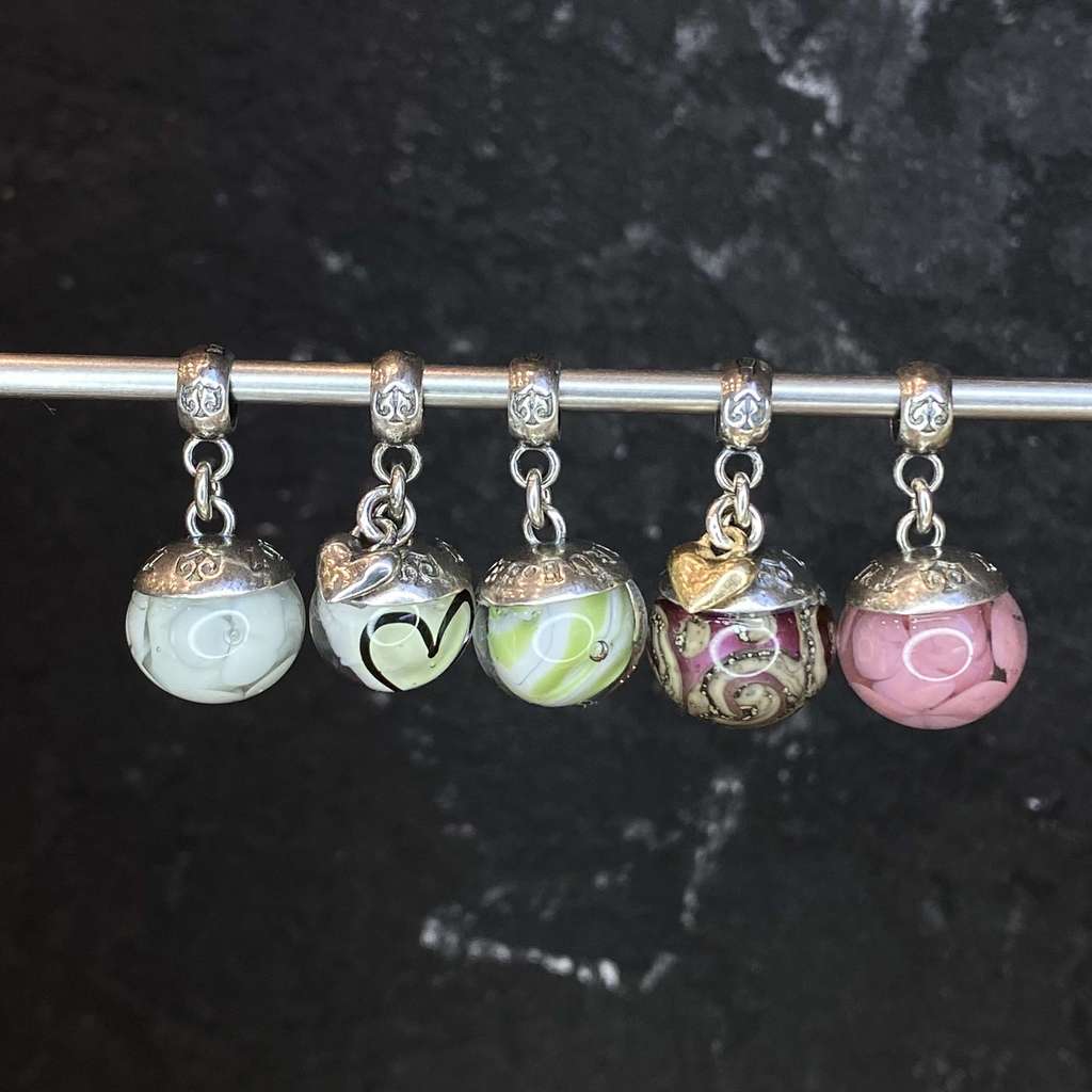 DANGLES SUNDAY Row 26