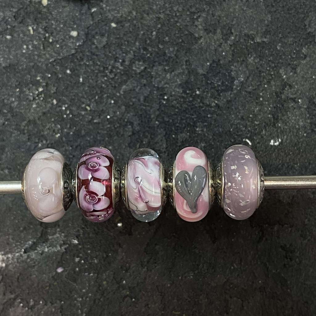 BEADS Fri Row 22