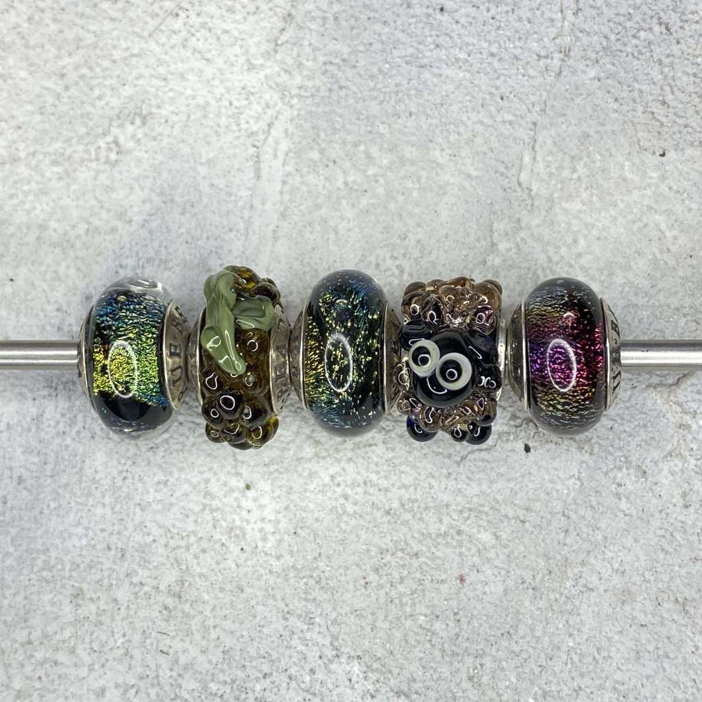 Live December Row 54