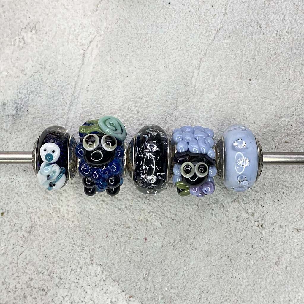 Live December Row 14