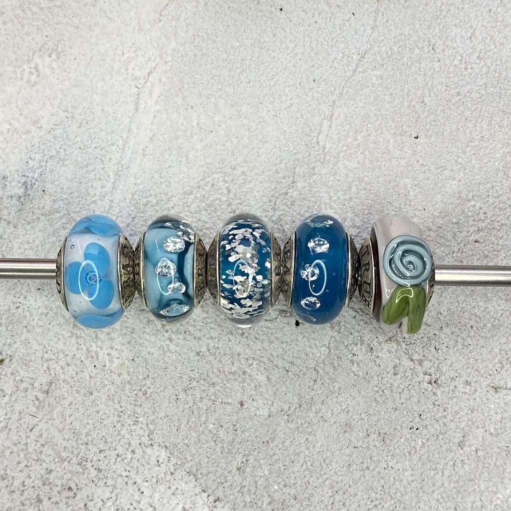 Live December Row 12