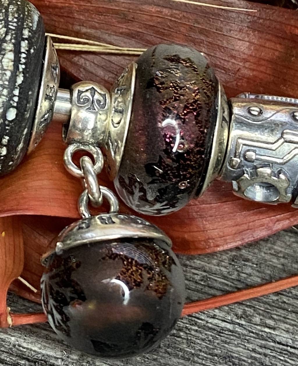 MTO Maple Etched Dichro BEAD/DANGLE