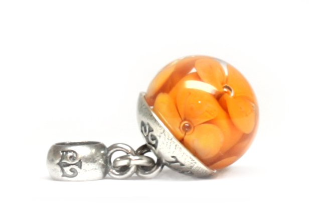 678906 Dangle True Blossom Pumpkin