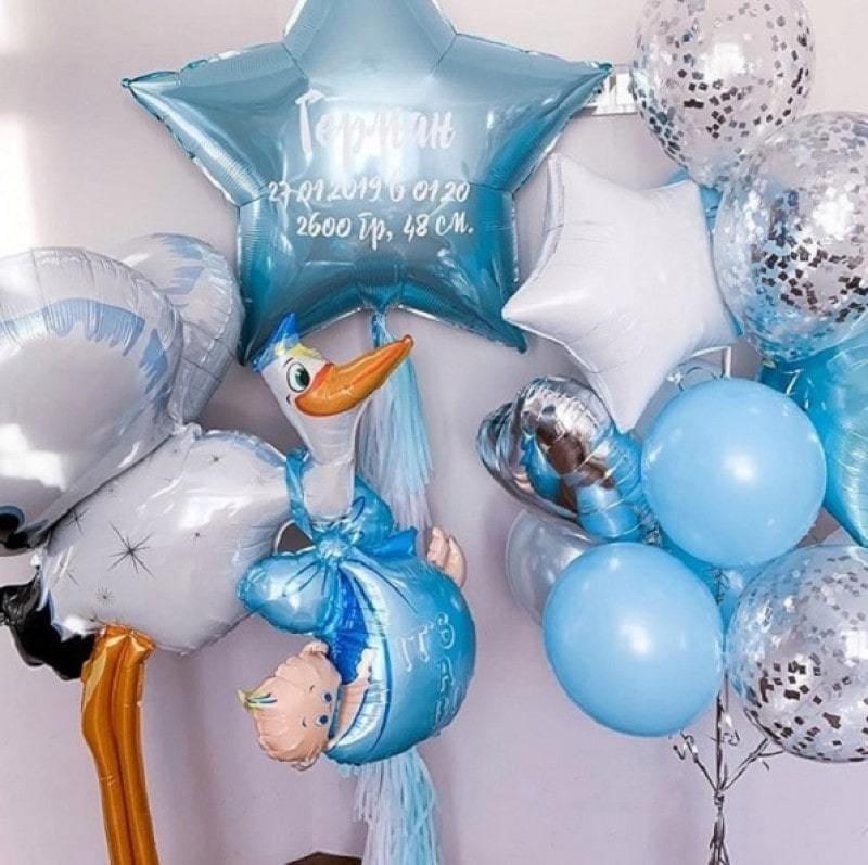 фото шаров на выписку с аистом