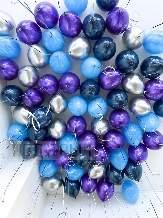 шары под потолок с гелием голубого фиолетового серебряного цвета