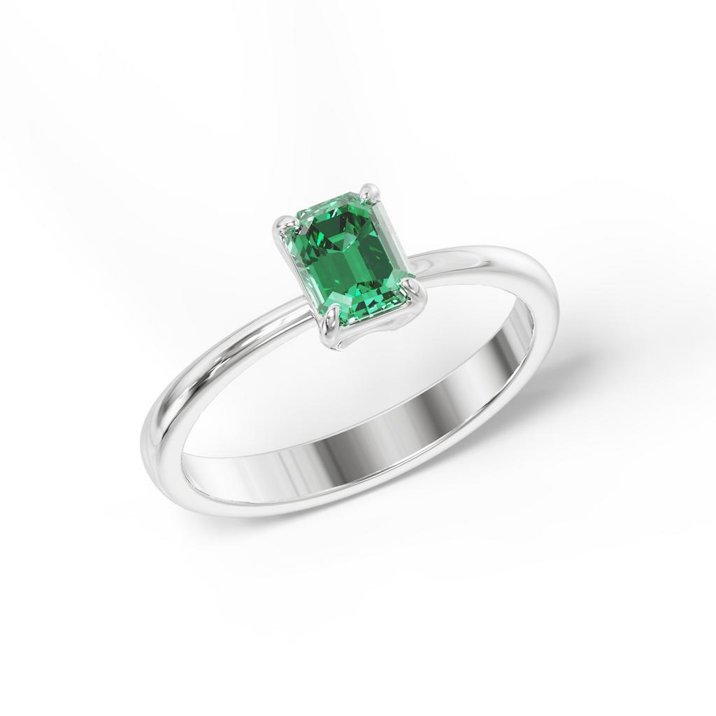 Кольцо с изумрудом октагон на тонкой шинке