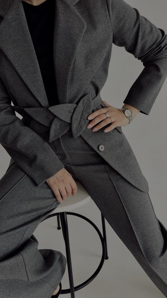 КОСТЮМ - ТРАНФОРМЕР 15'JULY  С ПОЯСОМ - КОЛОСКОМ