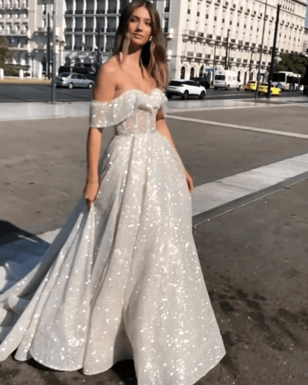 Сверкающее свадебное платье