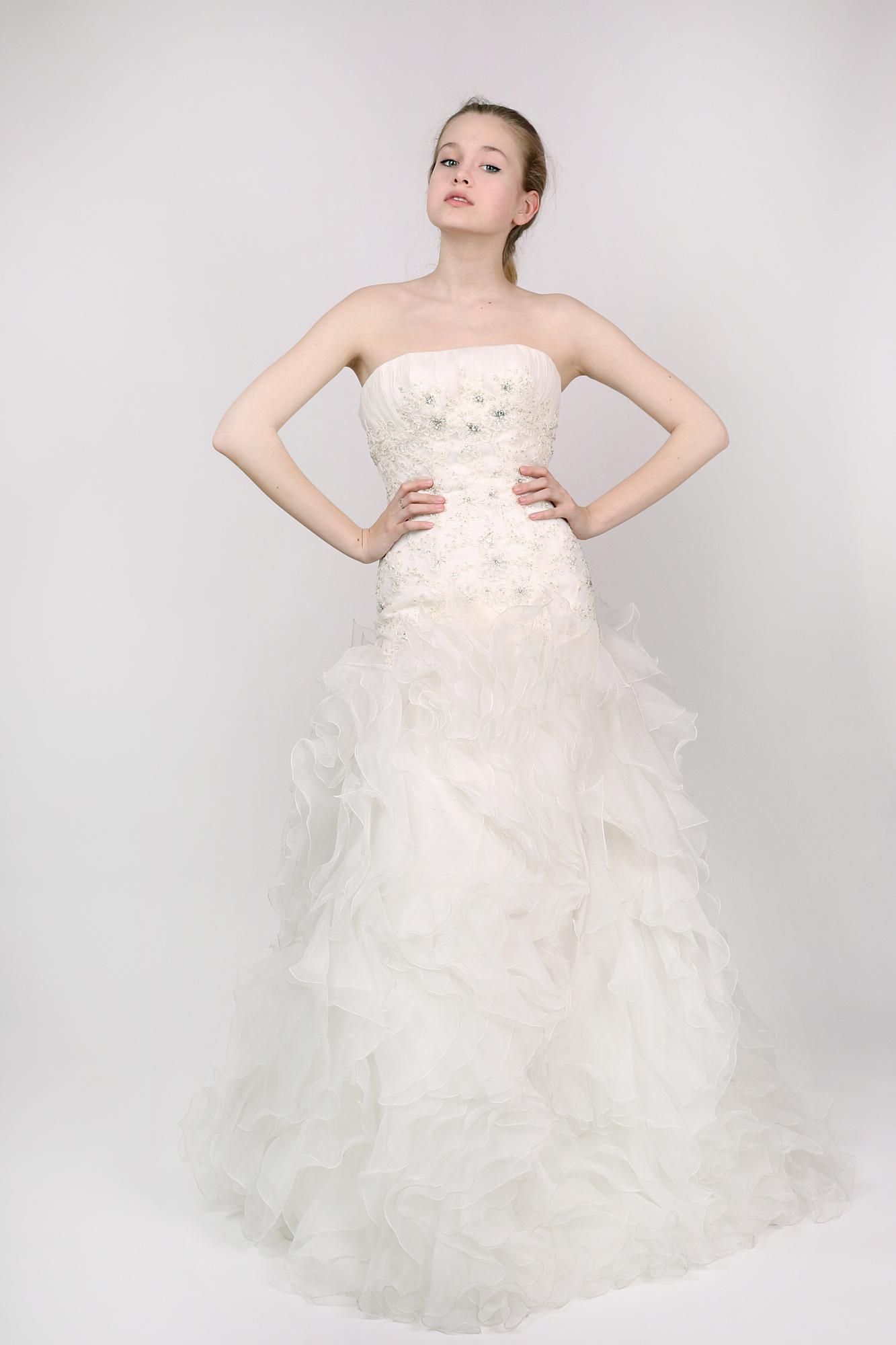 Свадебное платье  KELLY 645