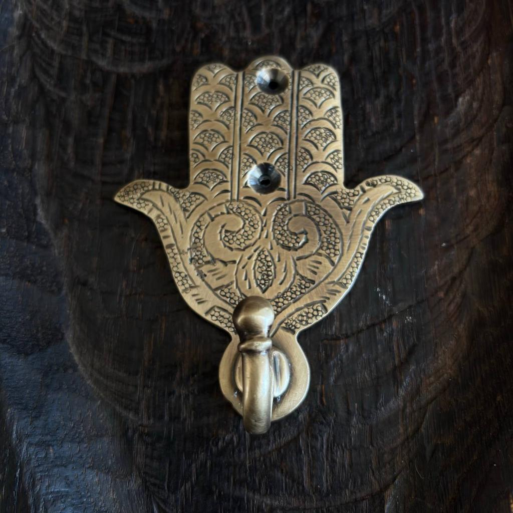 латунный крючок в виде хамсы