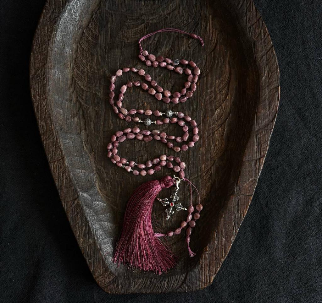 мала из турмалина с ваджрой