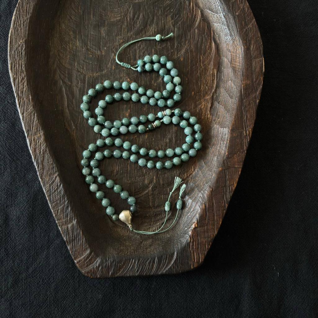 мала из жадеита