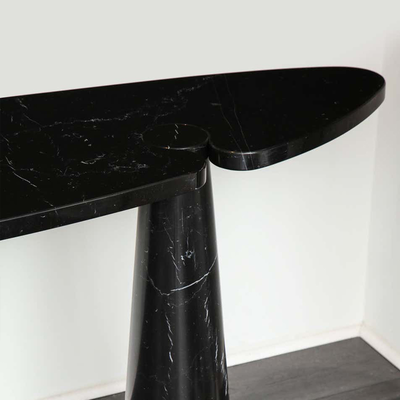 Hall Console