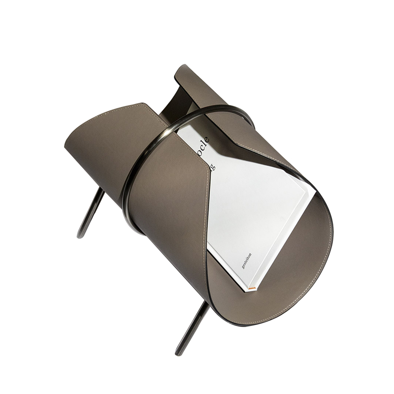 Coltons Holder