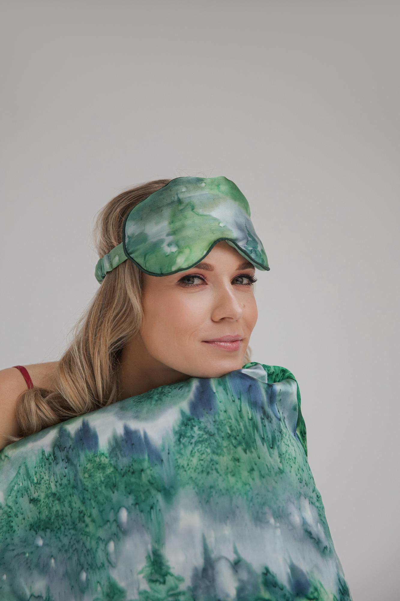 Шелковая наволочка — Лес