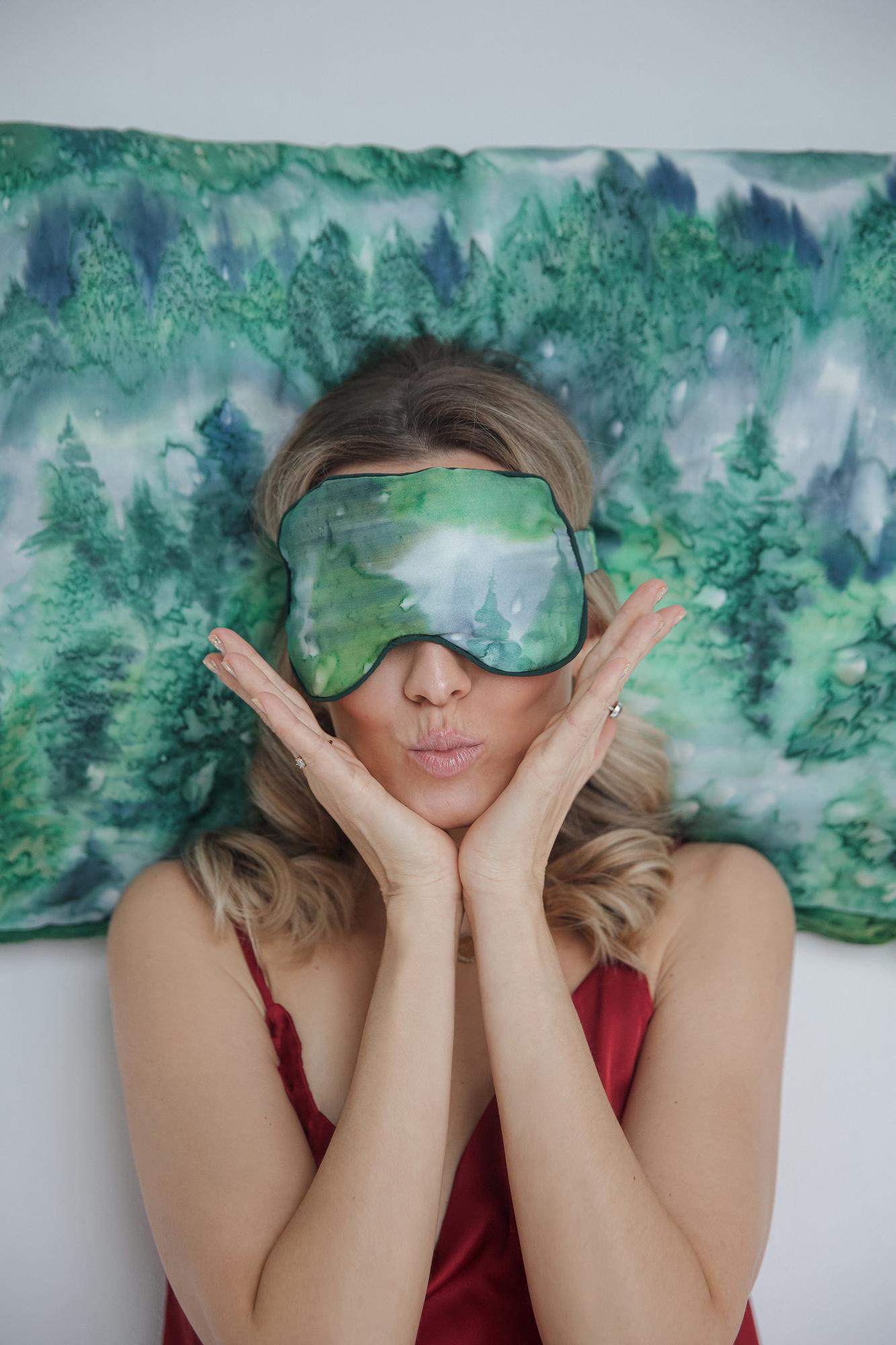 Шелковая наволочка — Лес