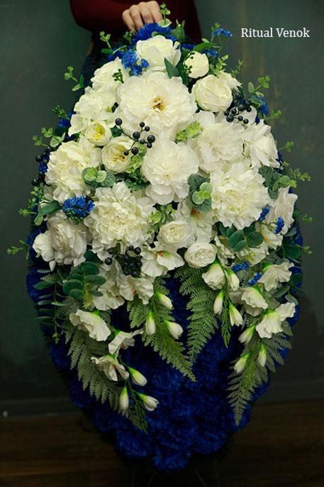 Траурный венок " Гиацинт" высота 105см