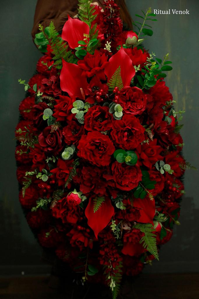 Ритуальный венок "Румбольд" высота 120см