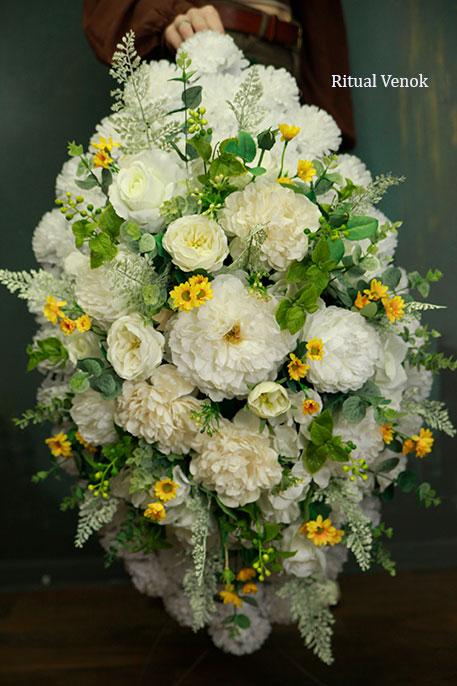 Траурный венок  "Аврора" , высота 90см