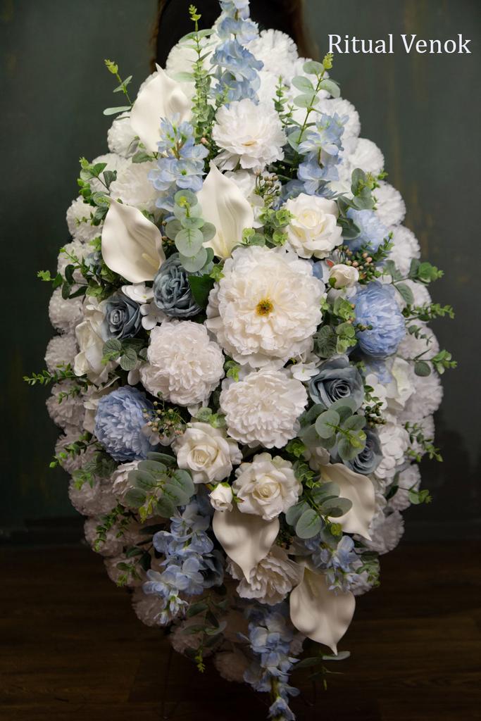 Траурный венок "Фангорн" высота 120см