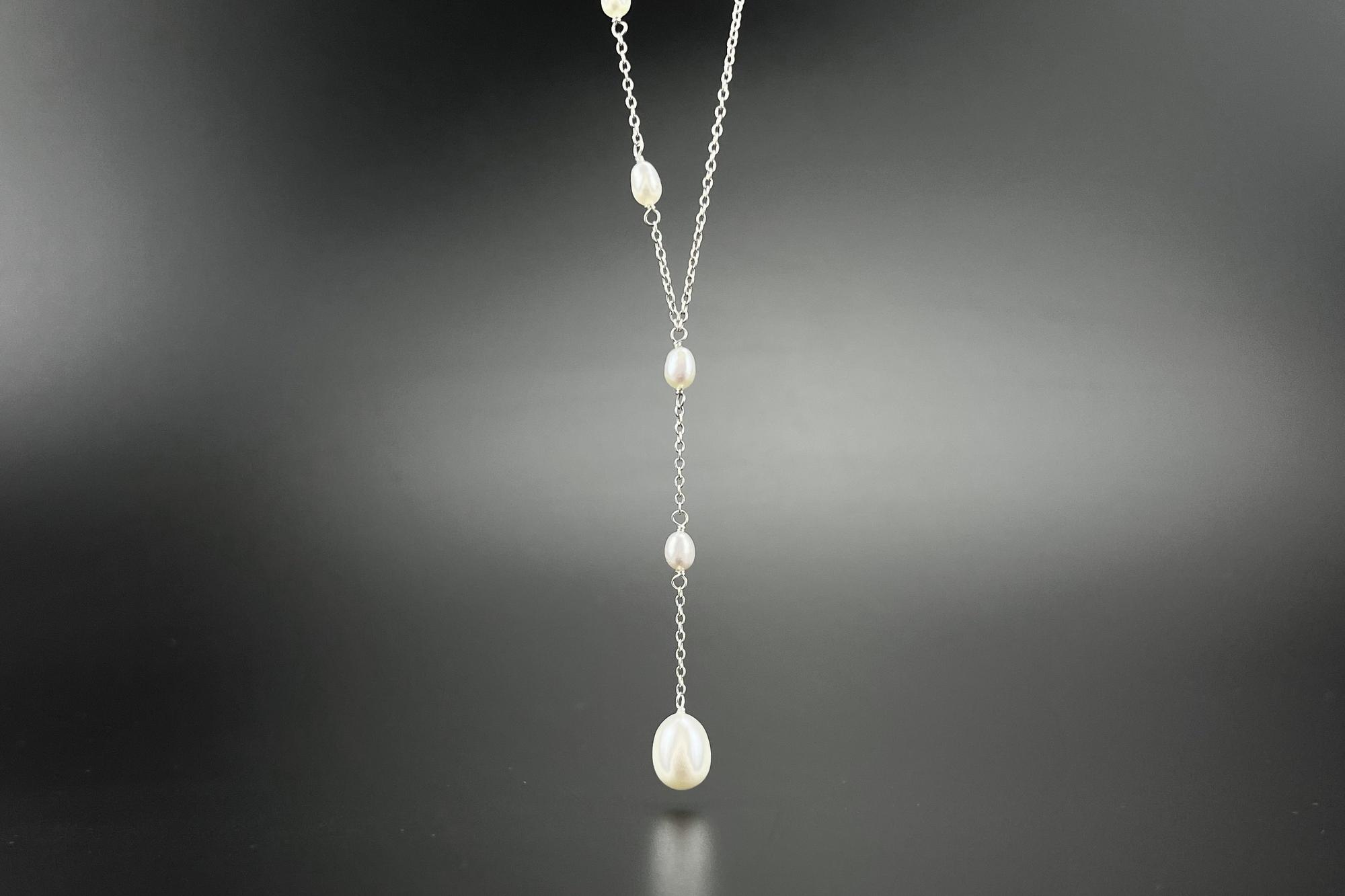 Колье-галстук с натуральным жемчугом и цепочкой SIX