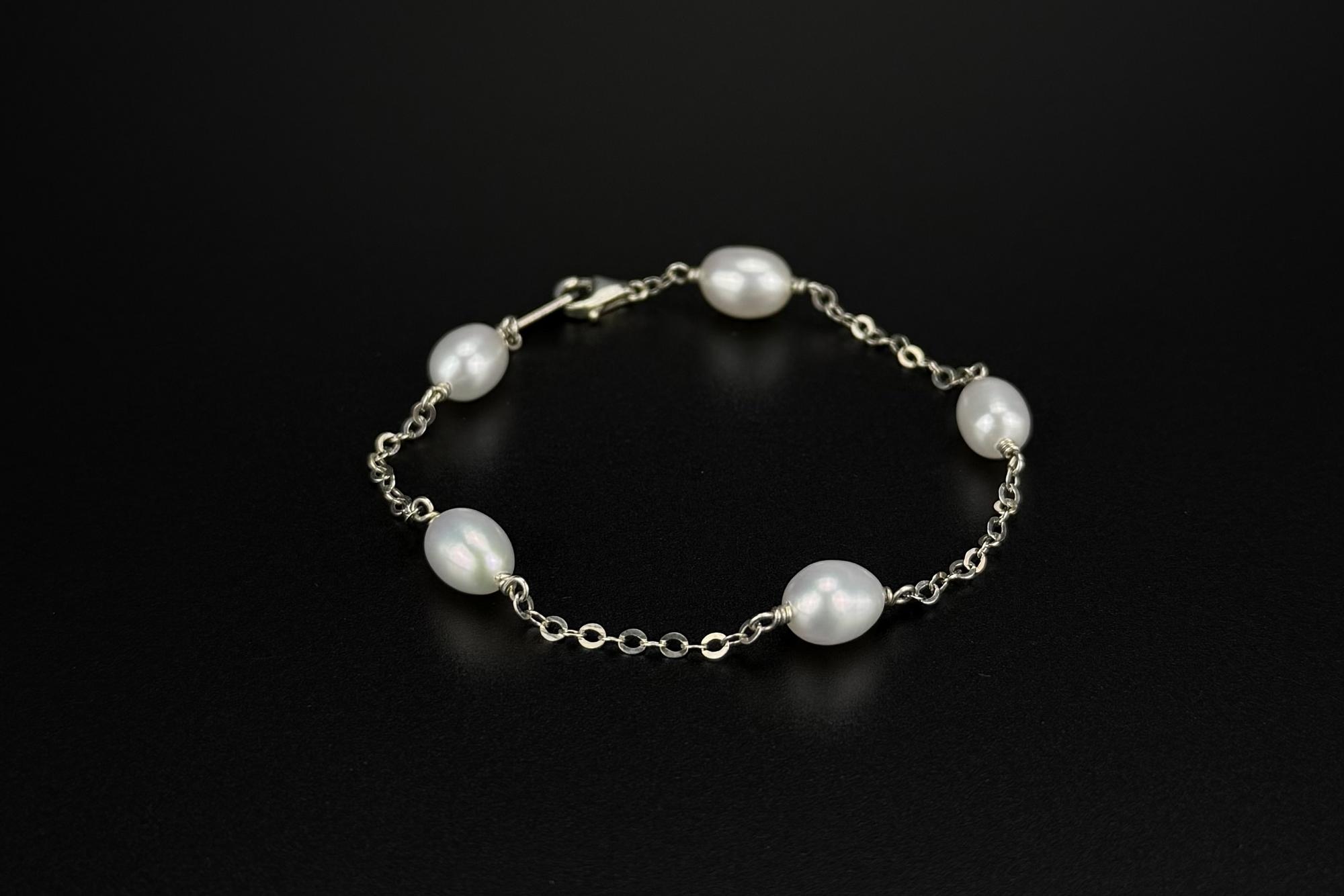 Браслет с жемчугом и цепочкой 5TH ELEMENT