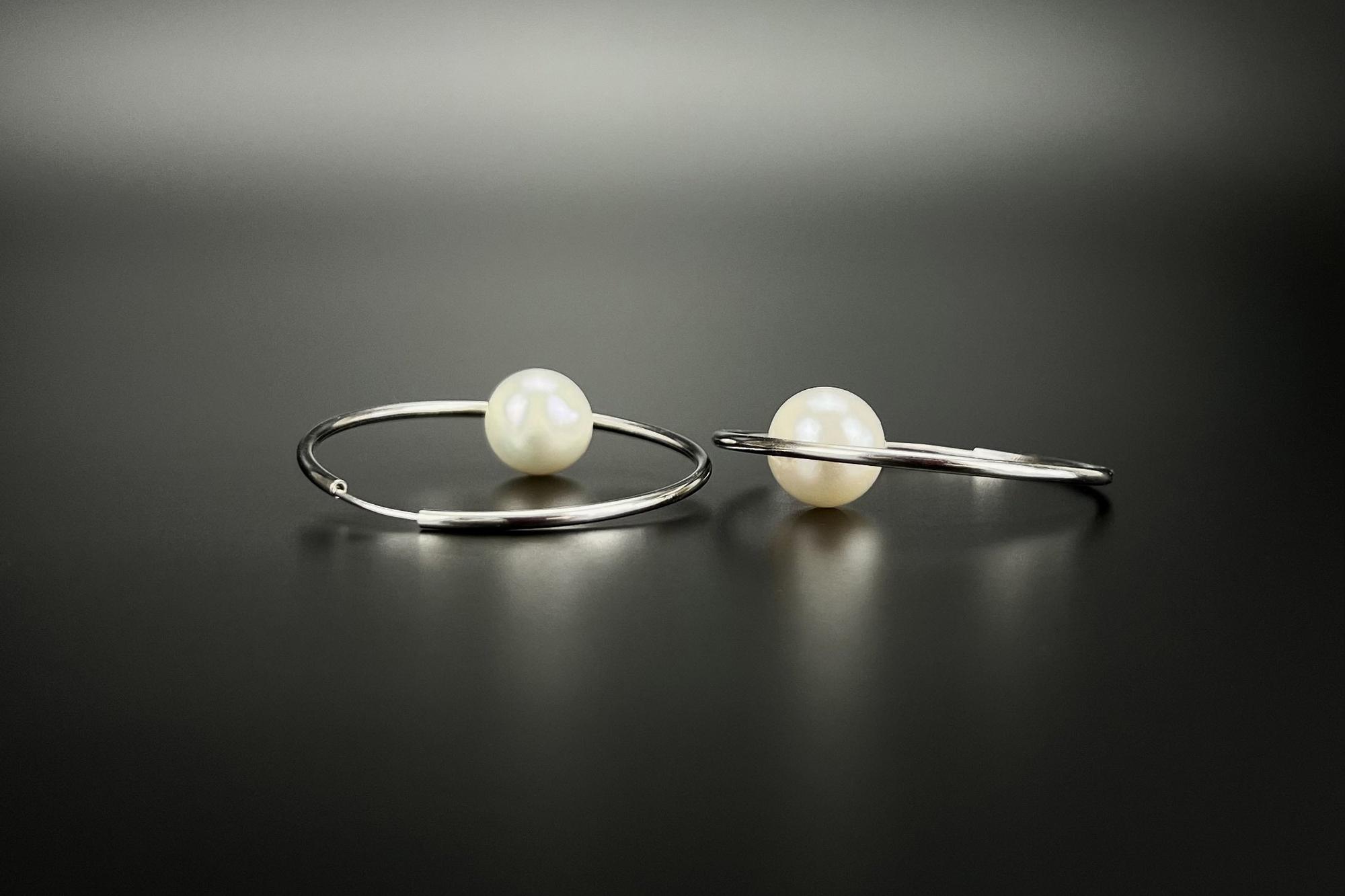 Серьги кольца с крупной жемчужиной ORBIT