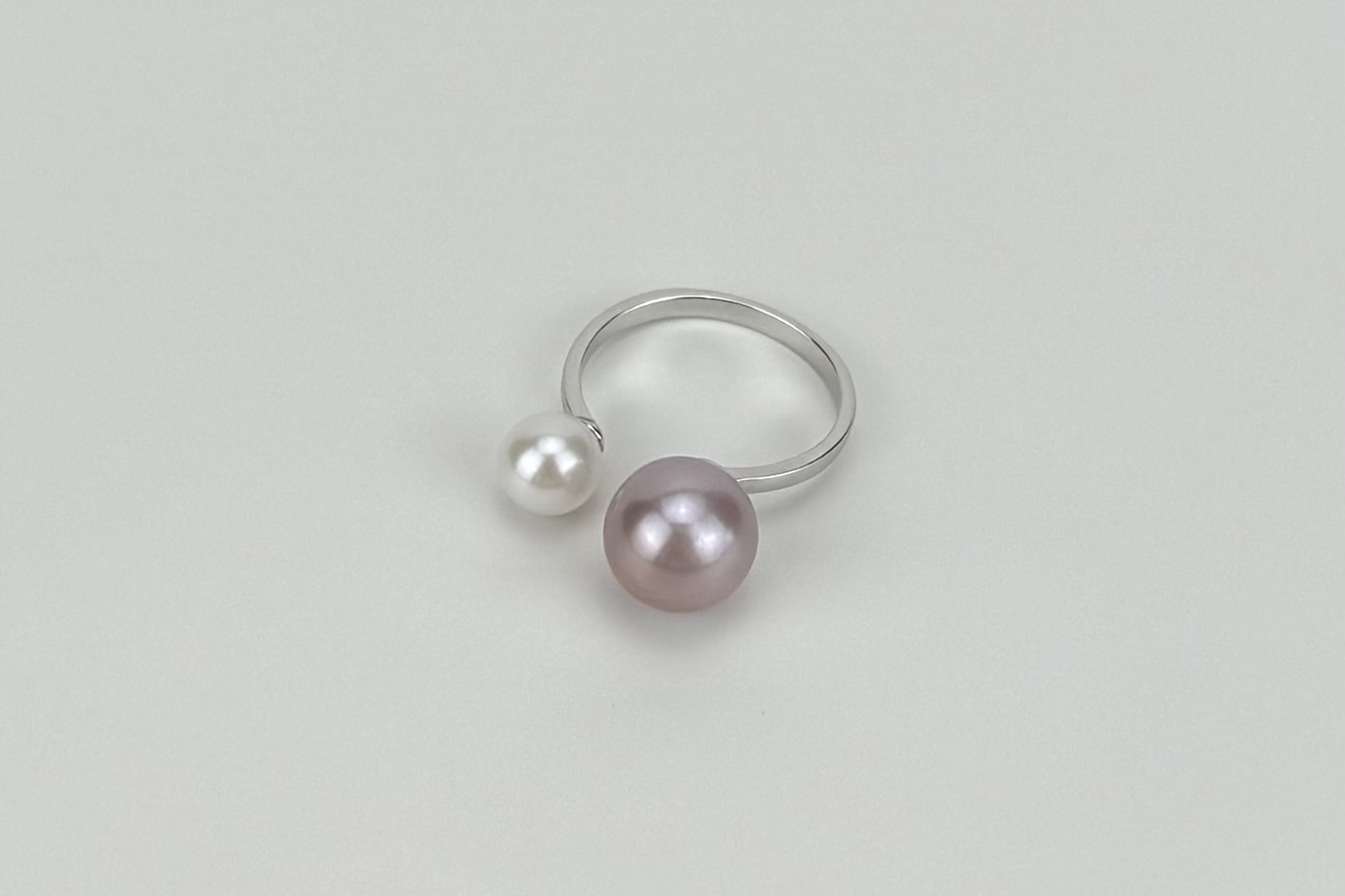 Кольцо с двумя жемчужинами COCO