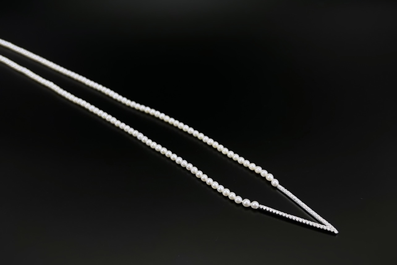 Колье из миниатюрного натурального жемчуга V-CODE