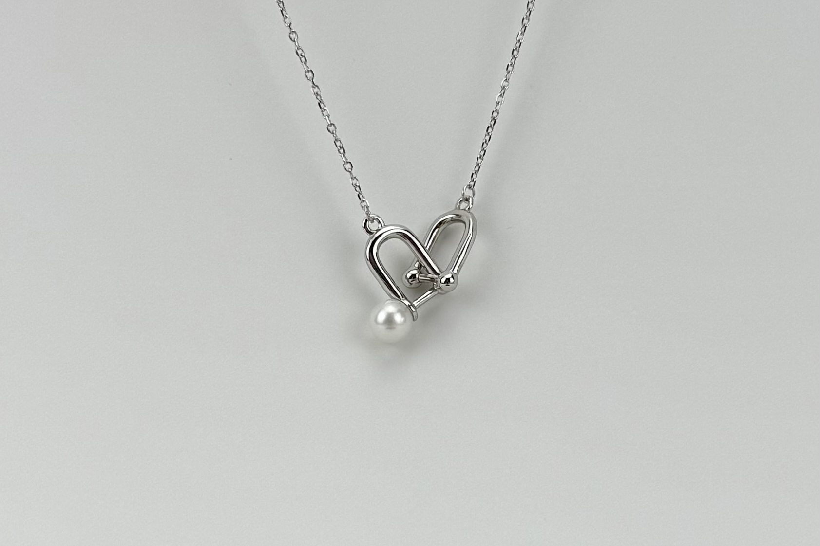 Подвеска с натуральным жемчугом ZUSS