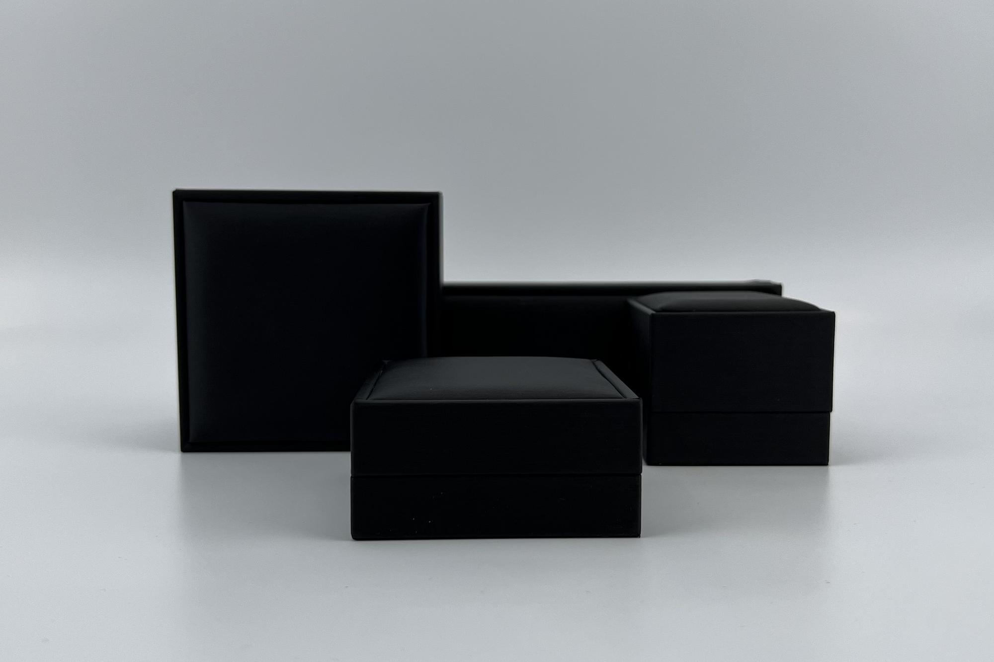 Упаковка КОЖА черная