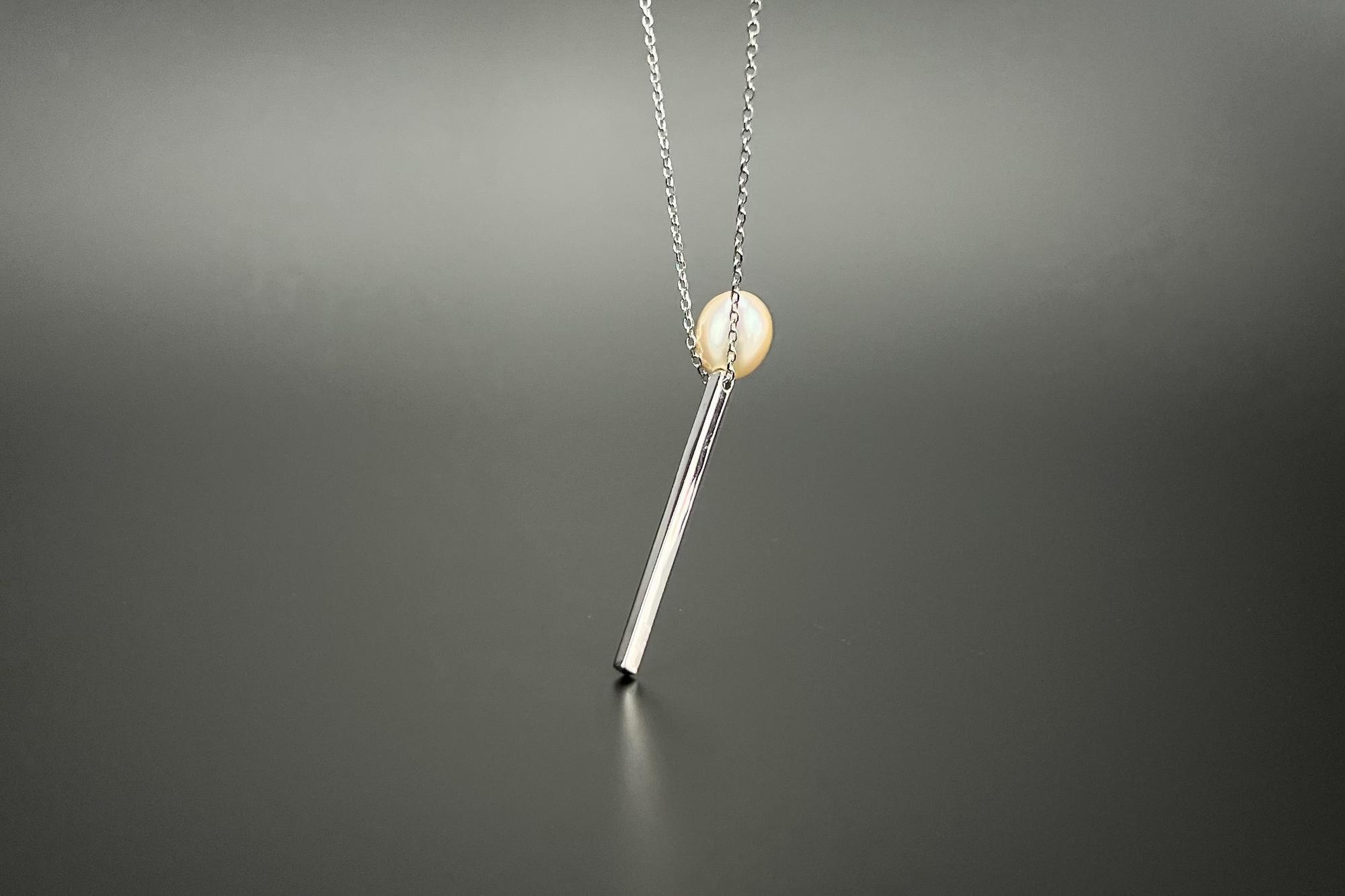 Подвеска спичка с натуральным жемчугом MATCH