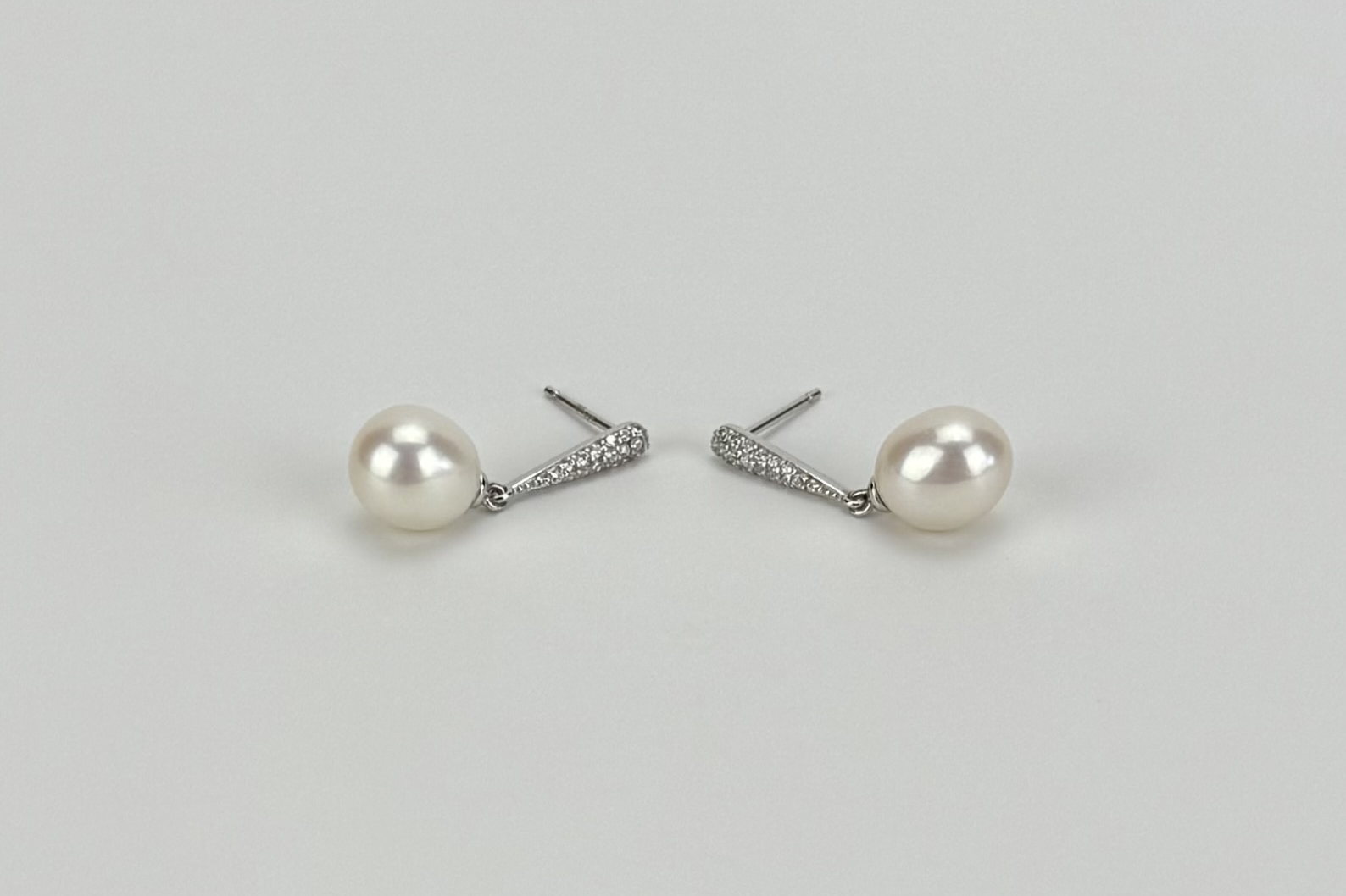 Серьги с натуральным жемчугом SHINE