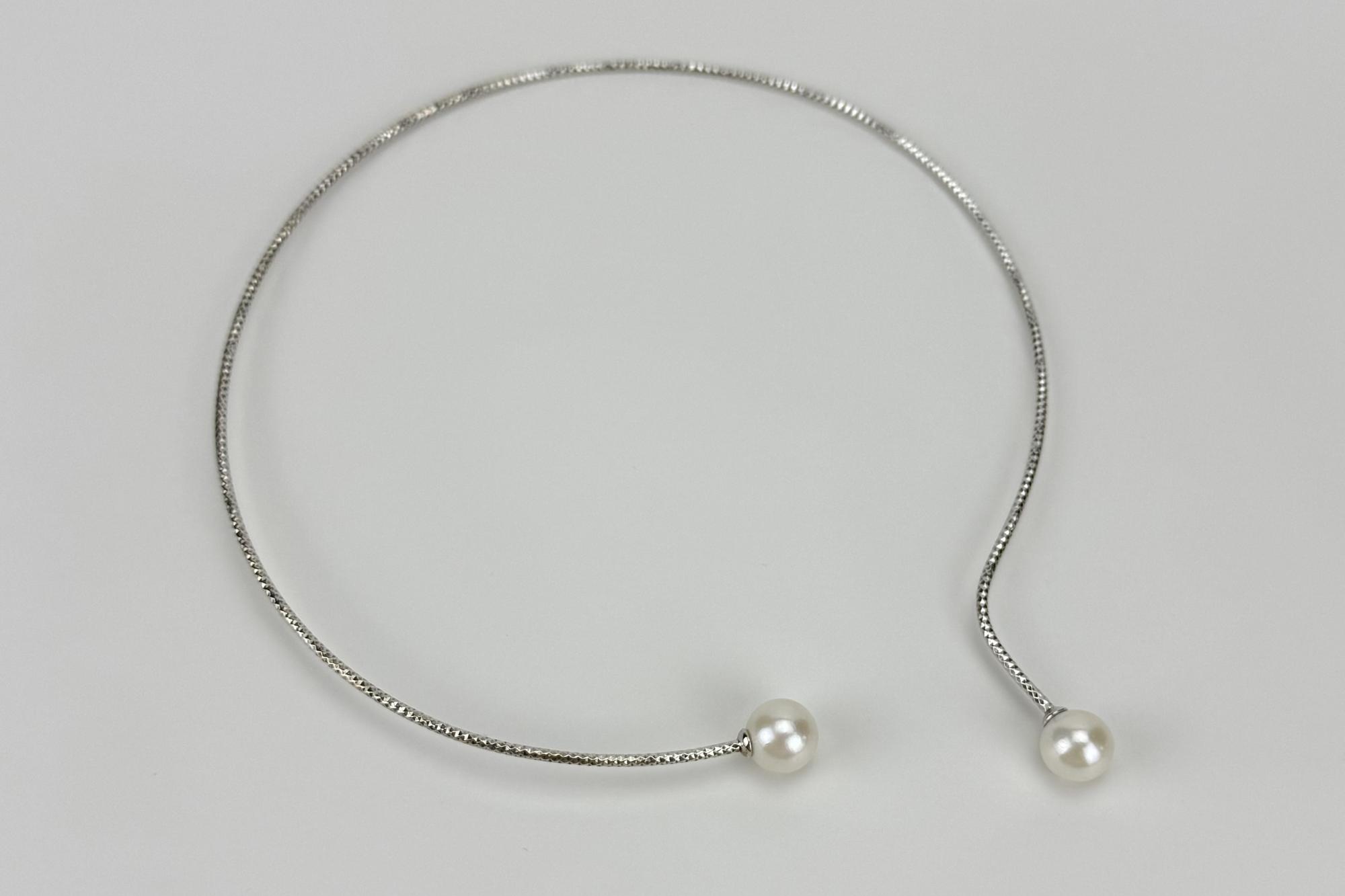 Колье с крупными натуральными жемчужинами TEMPER