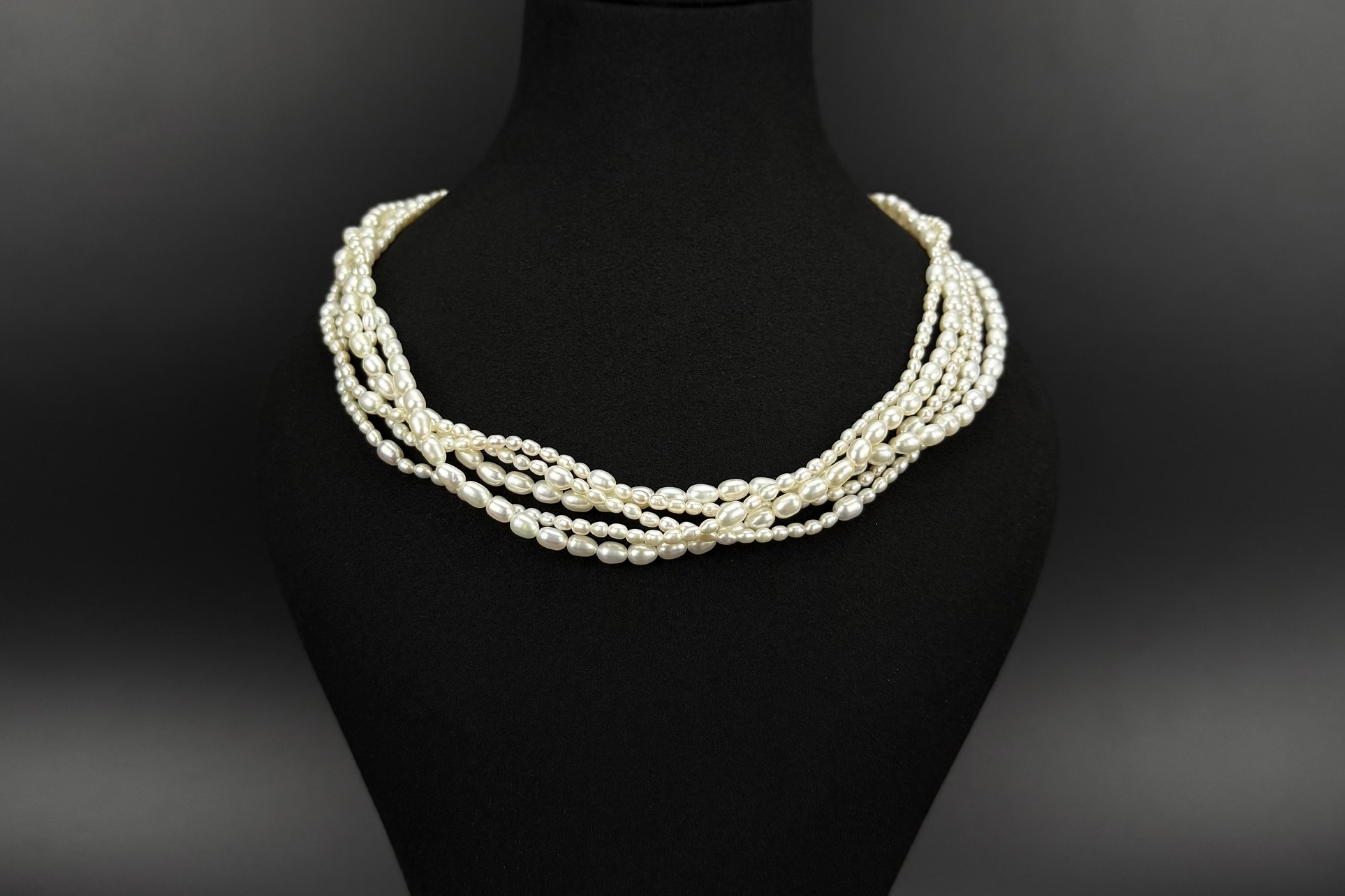 Многослойное колье из натурального жемчуга QUINTA PEARL