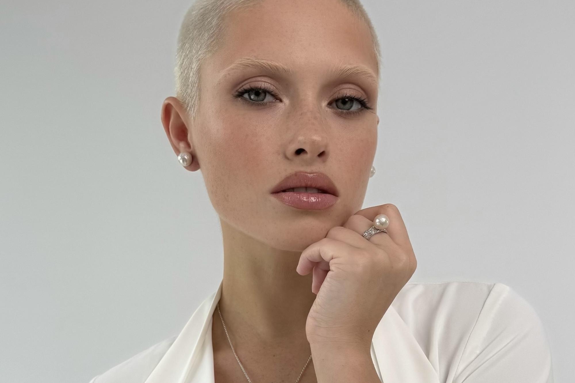 Комплект украшений из крупного жемчуга барокко SIDE EFFECT