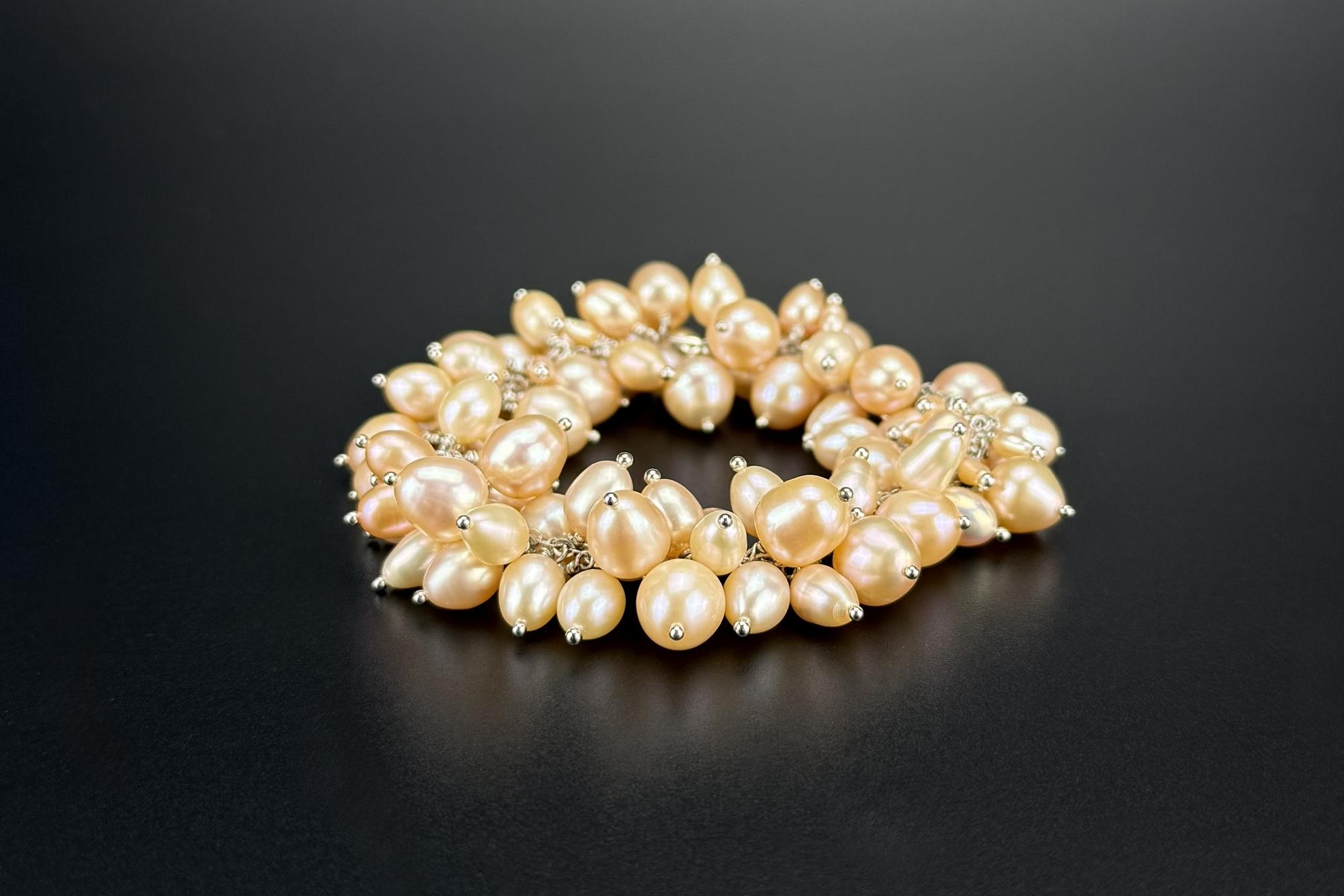 Крупный браслет из персикового жемчуга PEARLBERRY