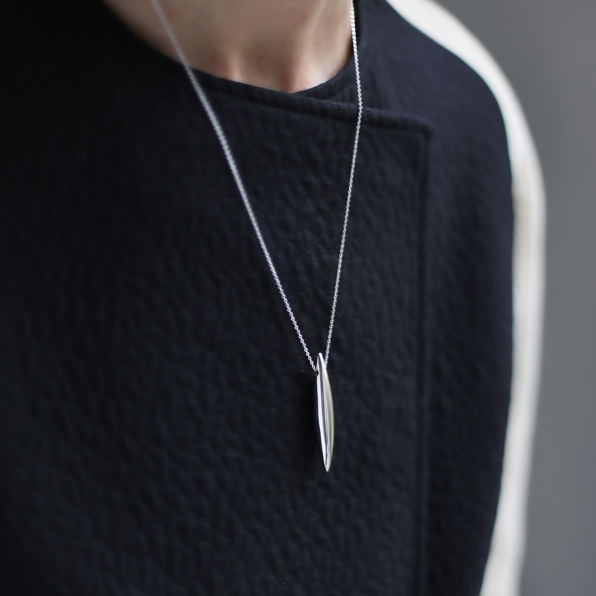 Подвеска Серебряная капсула 4P297