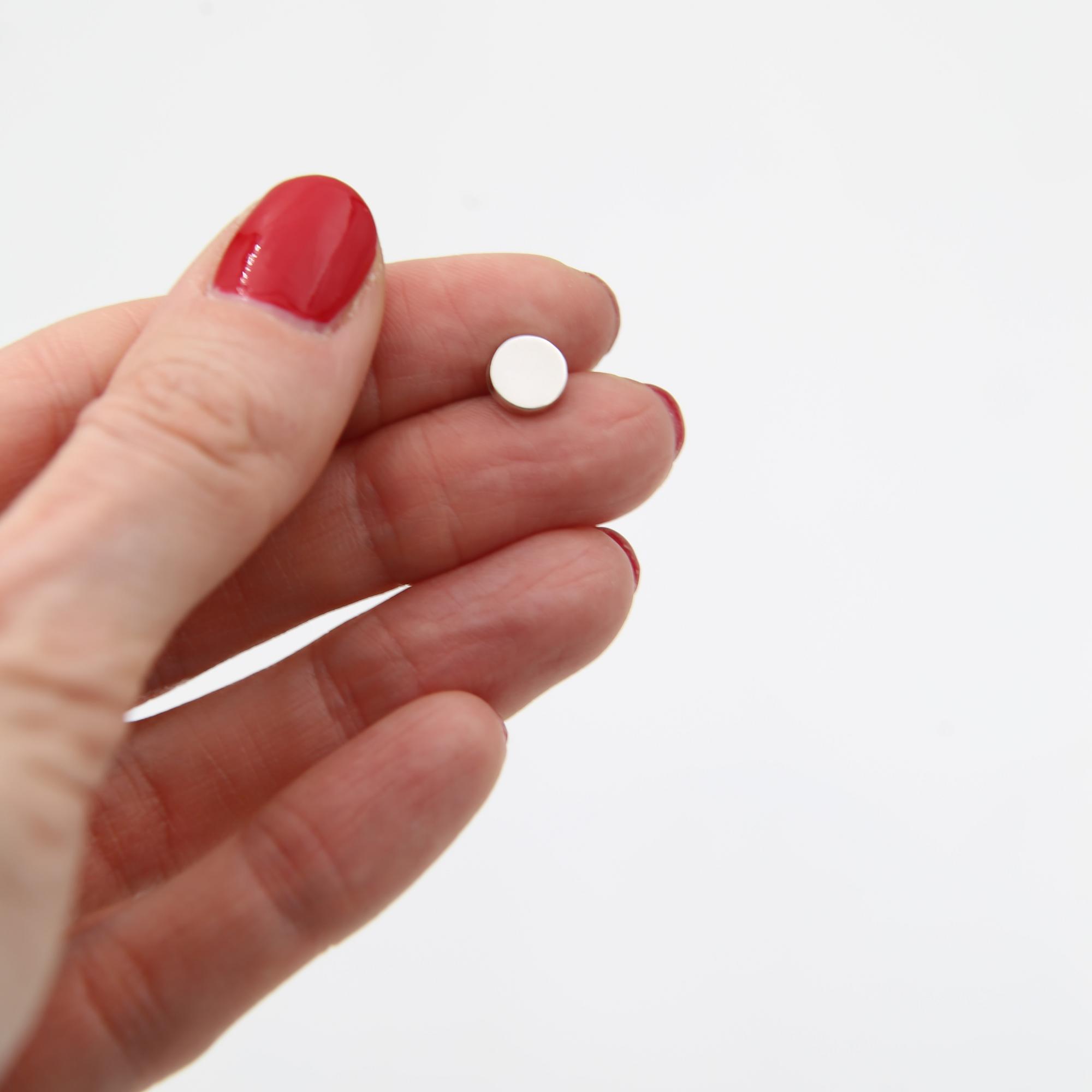 Серьга-гвоздик Таблетка 1P447 MONO