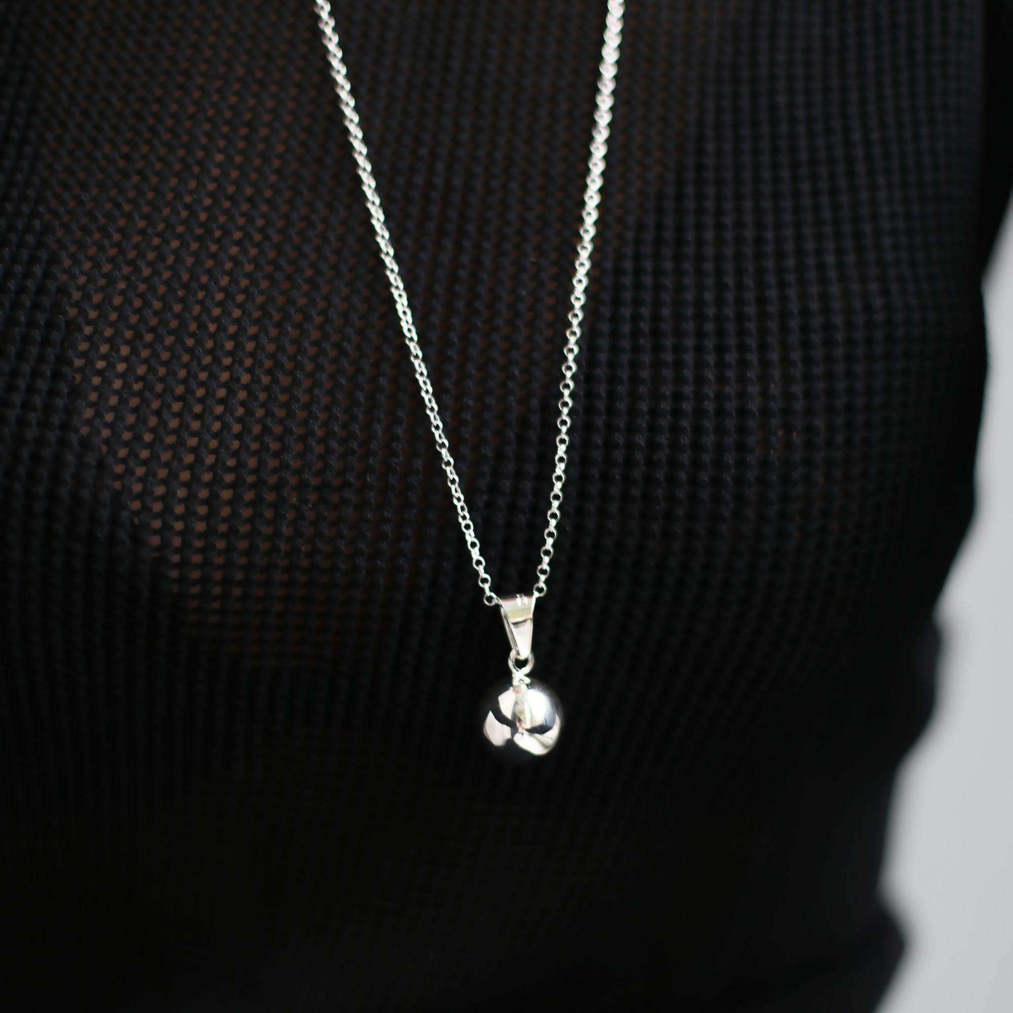 Серебряная подвеска бола  4P237