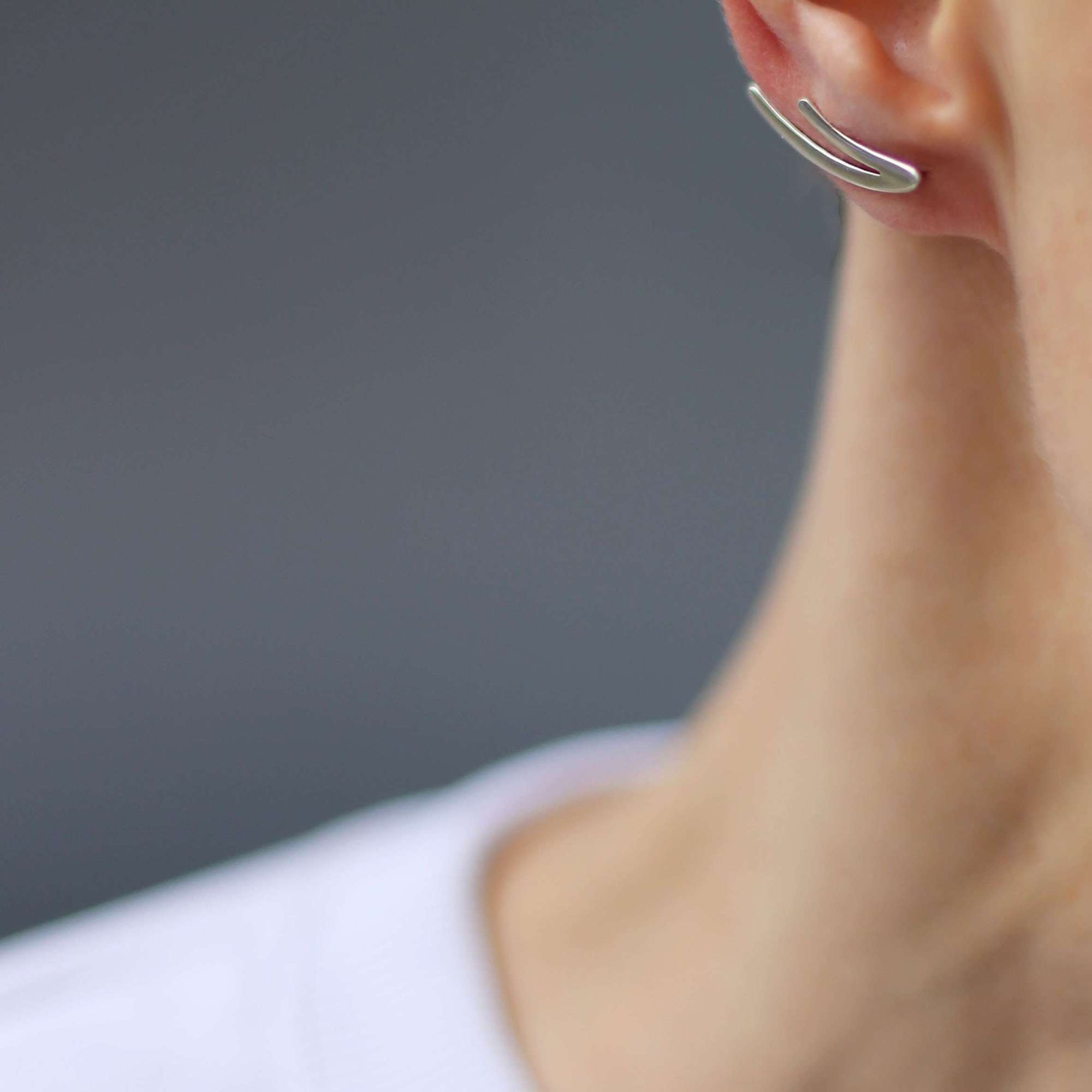 Серьга-клаймбер  Линия двойная 1P2012