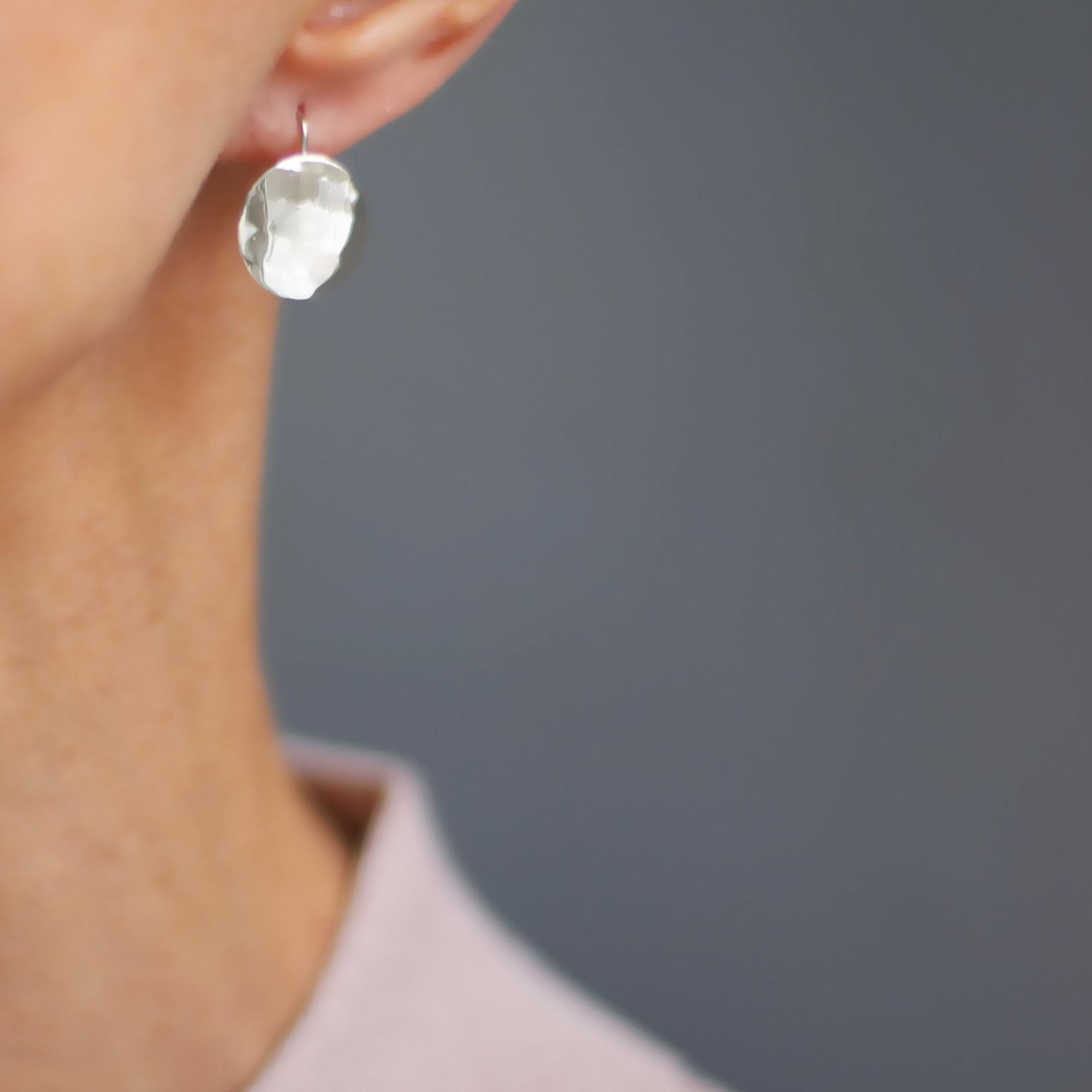 Серьги Мятые круги 1P735