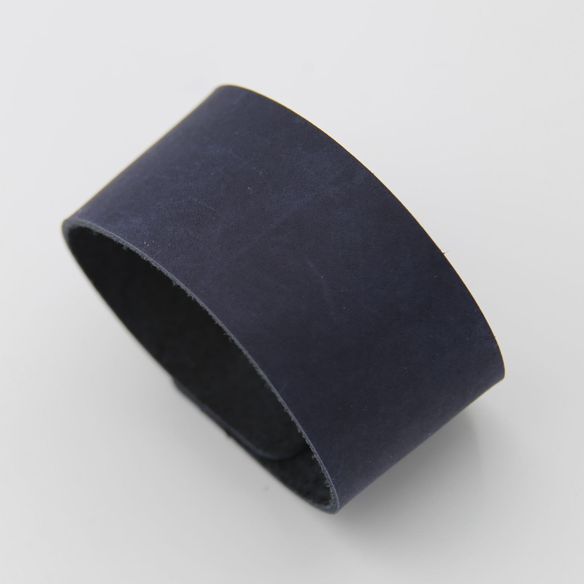 Кожаный браслет цвет Черника 3P480