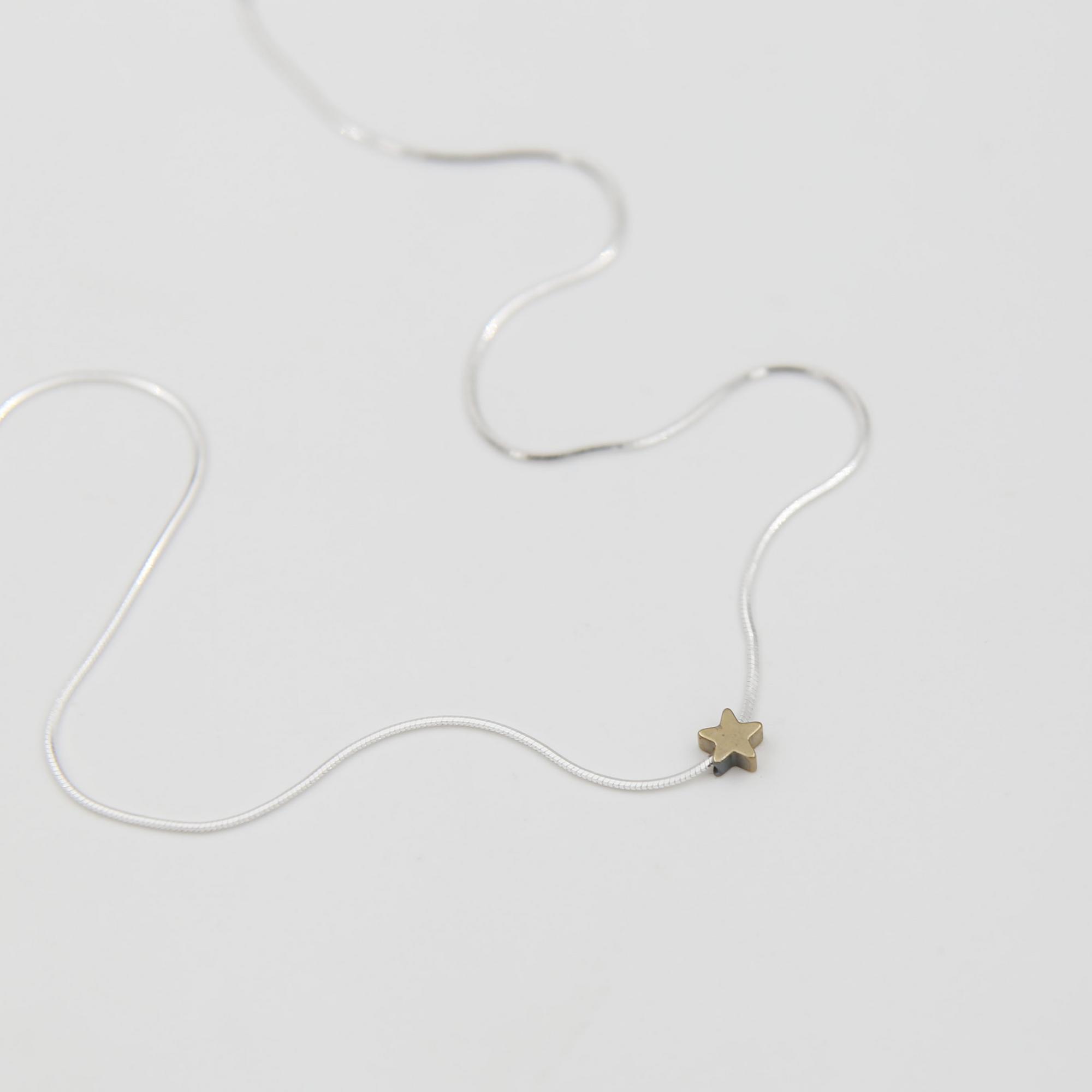 Подвеска со звездой из гематита 4P744