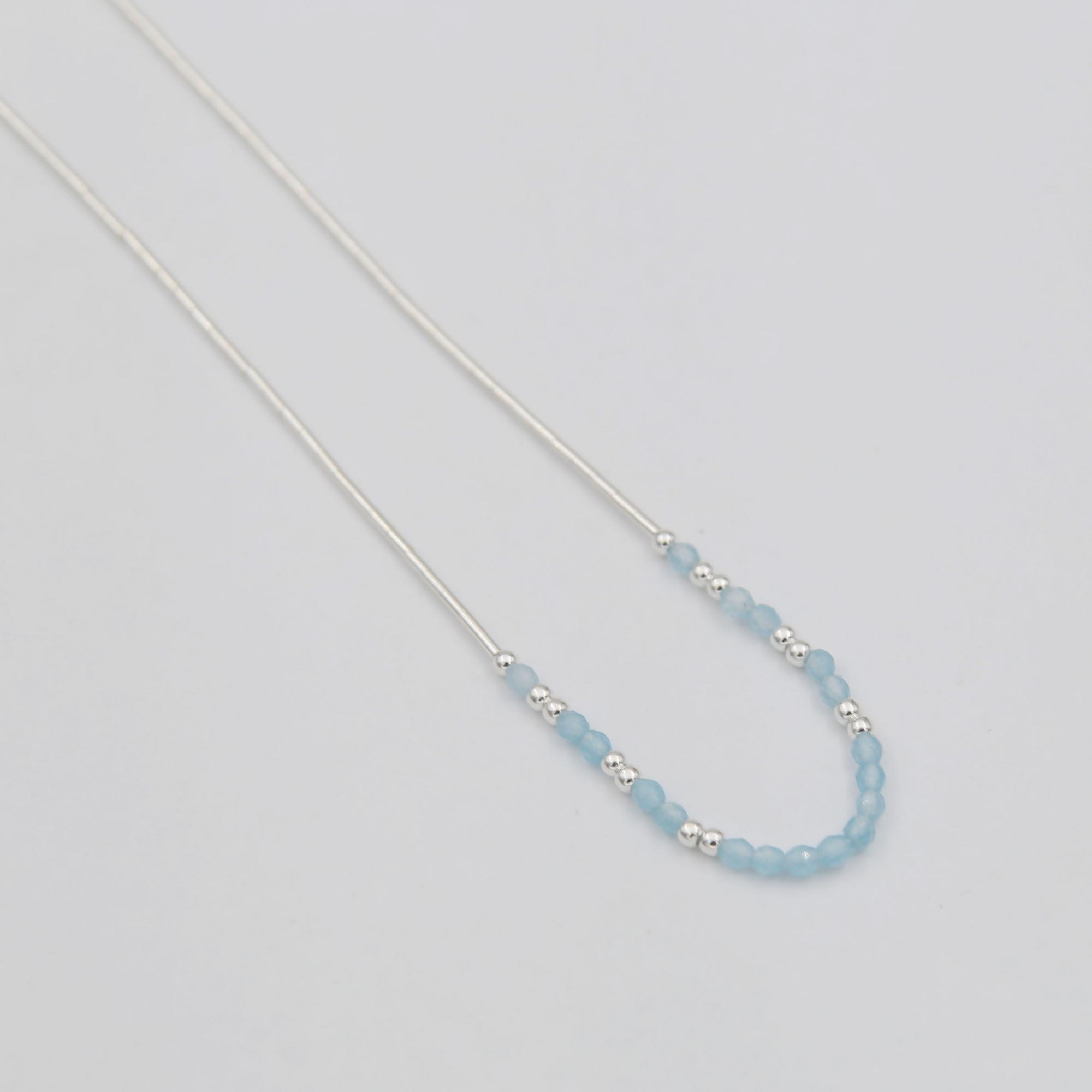 Серебряная нить с аквамарином 4P880