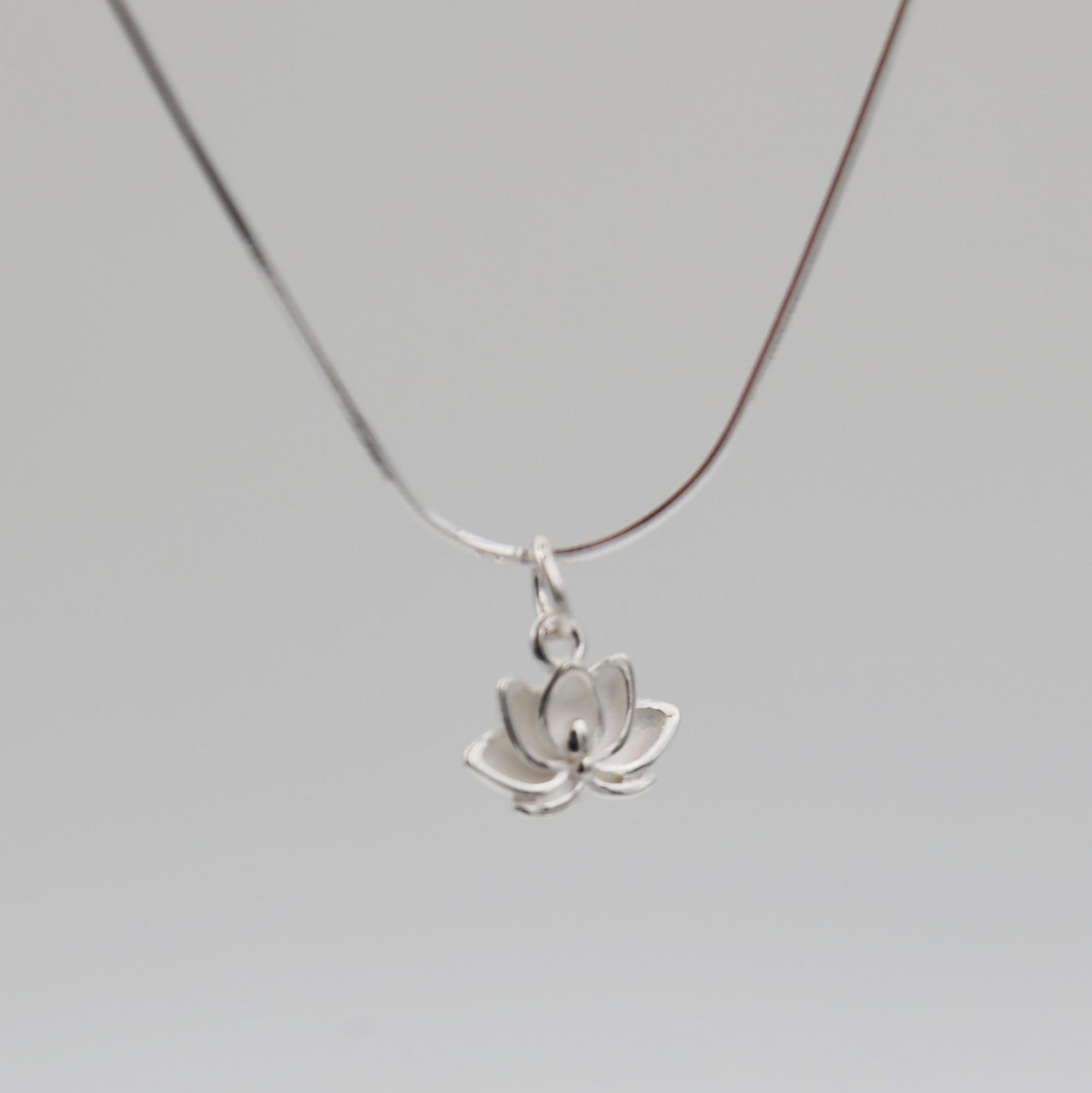 Подвеска цветок Лотоса 4P901