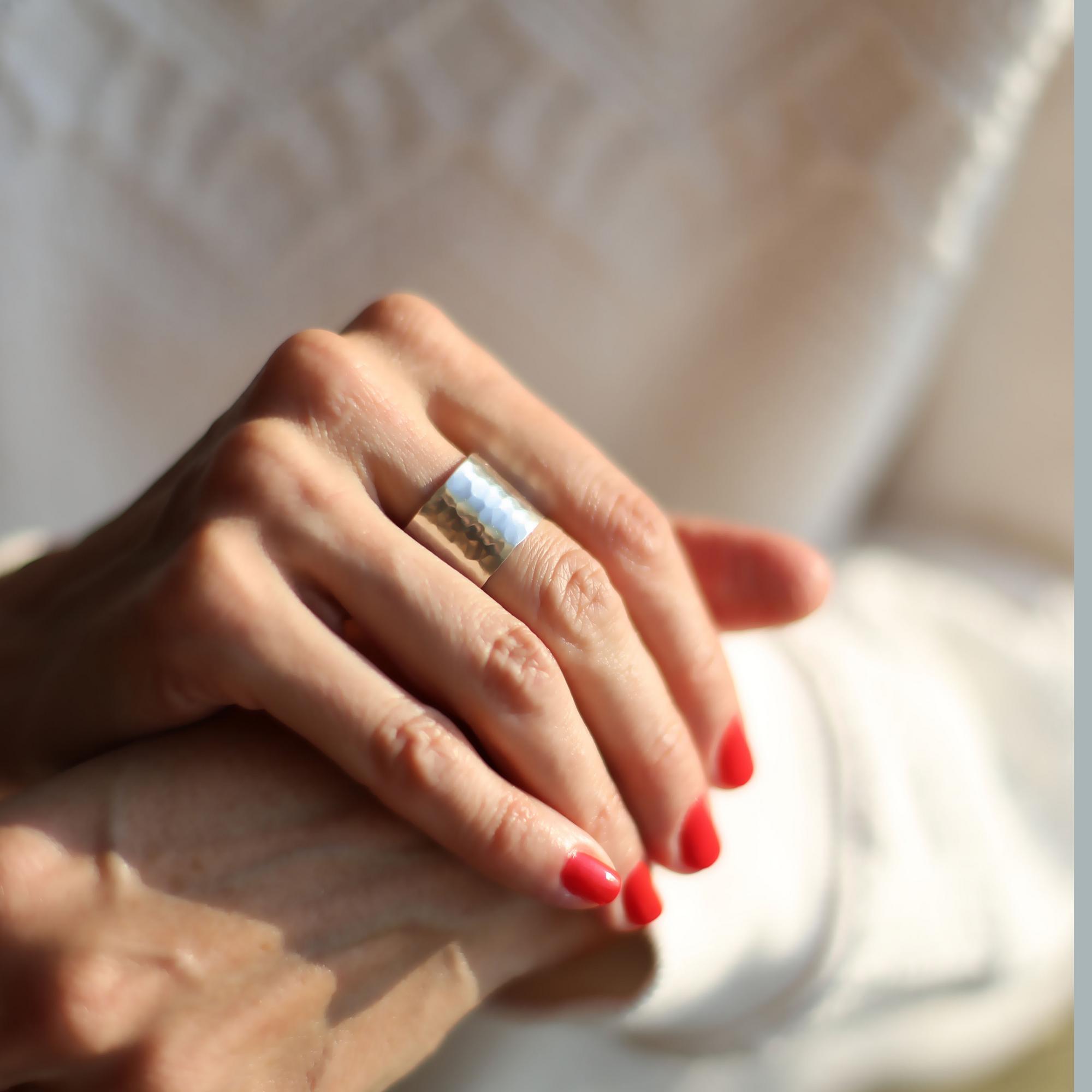 Чеканное кольцо 2P1138