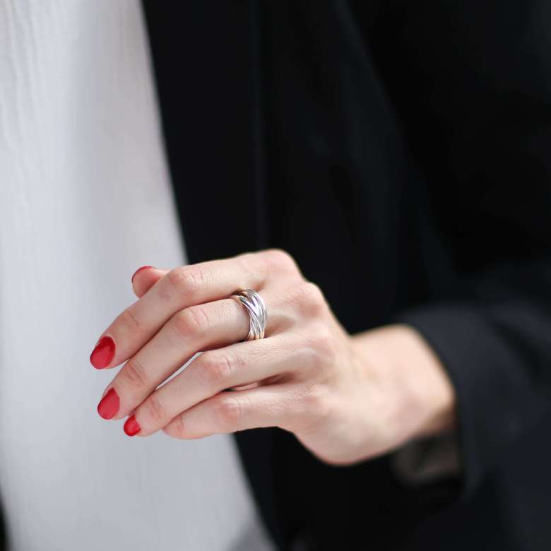 Серебряное кольцо из 7 колечек 2P38